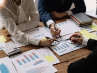 女性投资顾问，理财行业的新趋势与职业前景