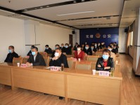 经济类新闻时政短评，近期市场动态与政策影响分析