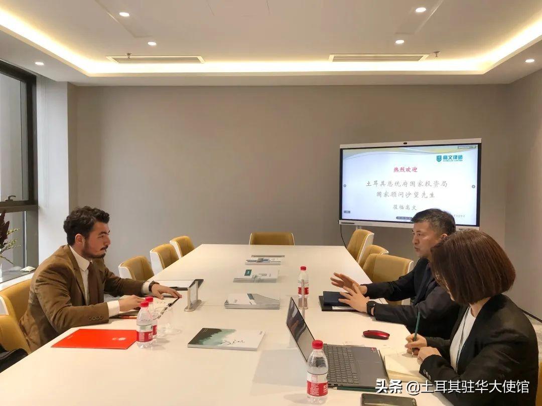 深入解析，成为投资顾问的资格要求与职业路径