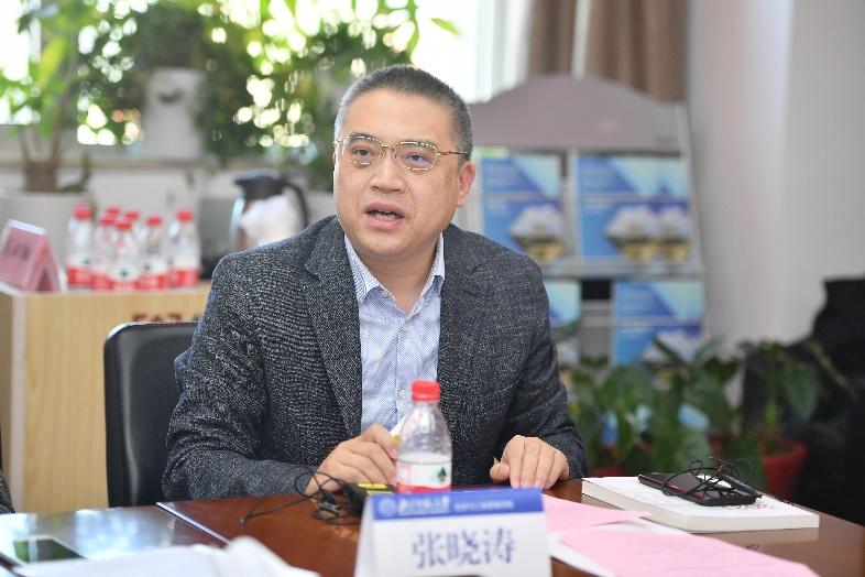 解读经济新闻，把握财经世界的核心要素